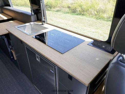 Used 2025 Mercedes-Benz Sprinter 2500 image 48