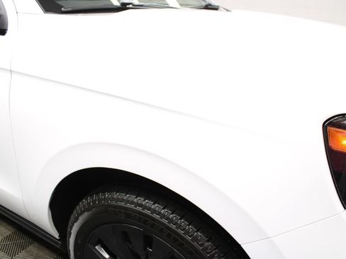 Used 2025 Ford Expedition Max Platinum w/ Stealth Appearance Package AWD/4WD image 40