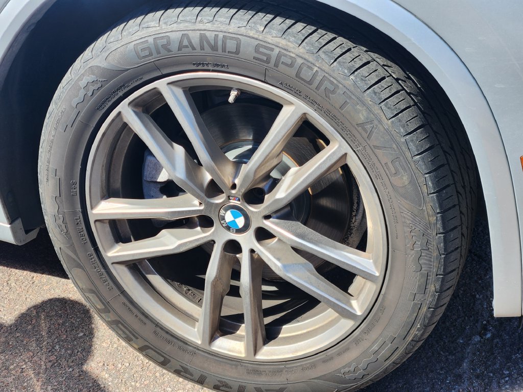 Used 2021 BMW X4 xDrive30i w/ M Sport Package AWD/4WD image 15