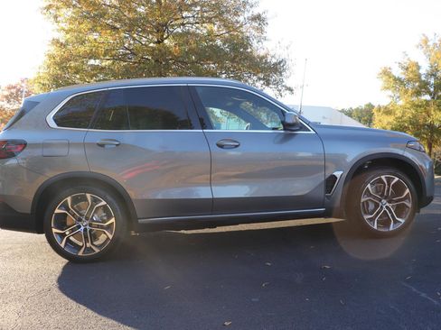 New 2026 BMW X5 xDrive50e w/ Climate Comfort Package image 8