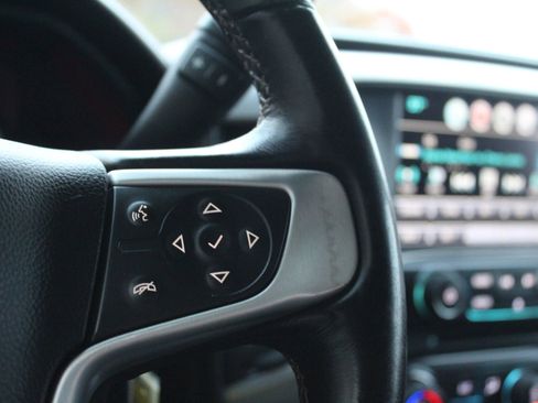 Used 2017 GMC Sierra 1500 SLE w/ SLE Value Package image 24