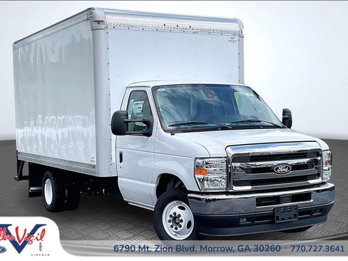 New 2027 Ford E-350 and Econoline 350 Super Duty w/ Power Equipment Group RWD image 1