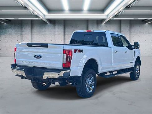 Used 2018 Ford F350 Lariat w/ Lariat Ultimate Package AWD/4WD image 4