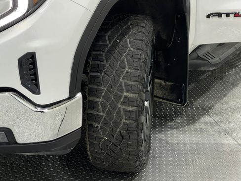 Used 2023 GMC Sierra 1500 AT4 w/ Technology Package image 36