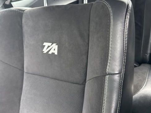 Used 2018 Dodge Challenger T/A image 28