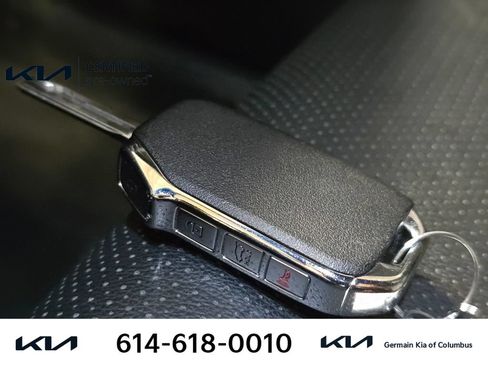 Certified 2022 Kia Sportage Nightfall Edition AWD/4WD image 33