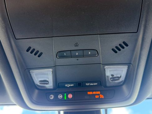 Used 2022 Chevrolet Blazer RS w/ Enhanced Convenience Package AWD/4WD image 46