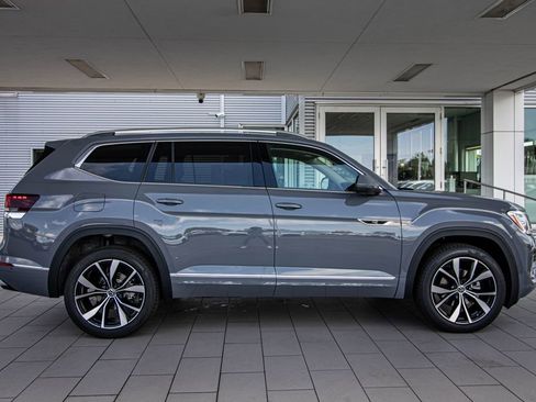 New 2026 Volkswagen Atlas SEL Premium R-Line AWD/4WD image 3