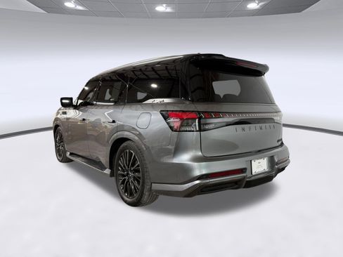 Used 2025 INFINITI QX80 Autograph AWD/4WD image 2
