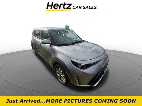 Used 2025 Kia Soul LX w/ LX Technology Package image 1