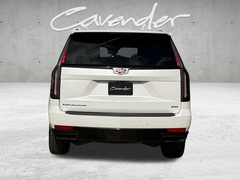 Used 2023 Cadillac Escalade Sport w/ Touring Package AWD/4WD image 15