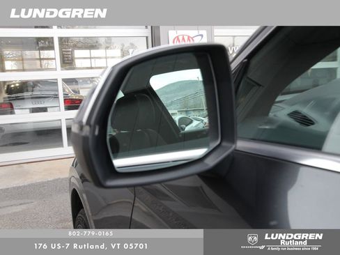 Certified 2024 Audi SQ5 Premium Plus image 39