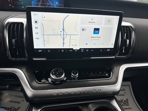 New 2025 Ford Expedition Platinum w/ Stealth Performance Package image 41