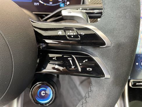 New 2025 Mercedes-Benz GLC 63 AMG S image 25