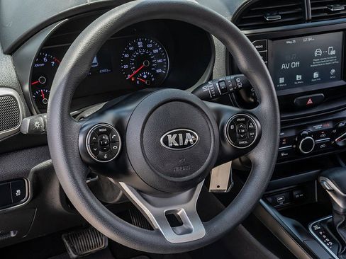 Used 2020 Kia Soul LX FWD image 24