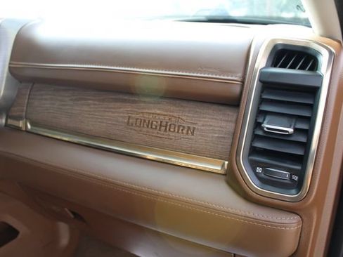 Used 2023 RAM 2500 Limited AWD/4WD image 50