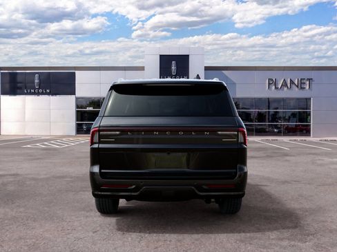 New 2027 Lincoln Navigator L Black Label AWD/4WD image 7
