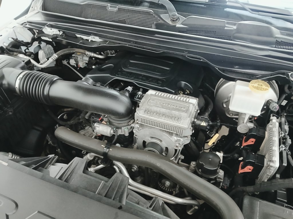 Used 2022 RAM 1500 Laramie AWD/4WD image 33