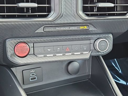 Used 2024 Ford Mustang Coupe RWD image 15