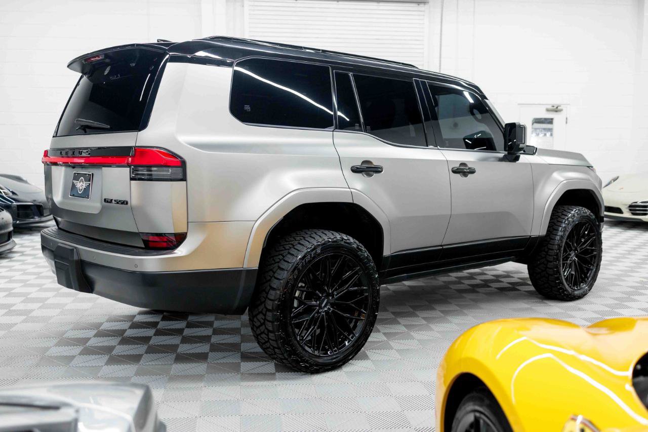Used 2026 Lexus GX 550 w/ Accessory Package (ZB) AWD/4WD image 8