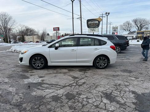 Used 2013 Subaru Impreza 2.0i Sport Premium image 2