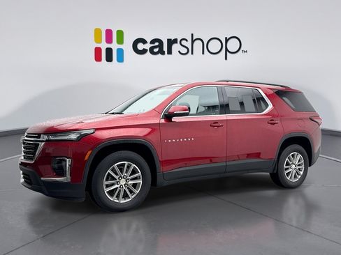 Used 2023 Chevrolet Traverse LT w/ LPO, Floor Liner Package AWD/4WD image 1