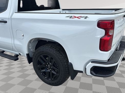 Used 2026 Chevrolet Silverado 1500 Custom AWD/4WD image 11