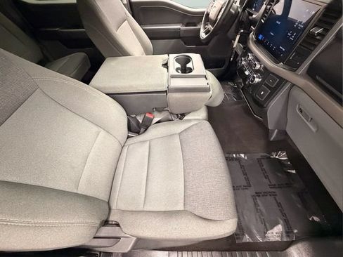 Used 2025 Ford F150 XLT w/ Equipment Group 301A Standard RWD image 22