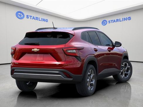 New 2026 Chevrolet Trax LT image 4