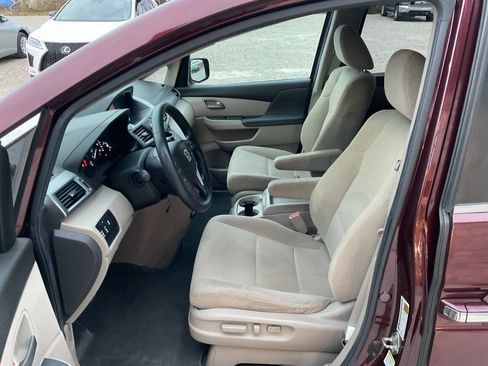 Used 2012 Honda Odyssey EX image 13