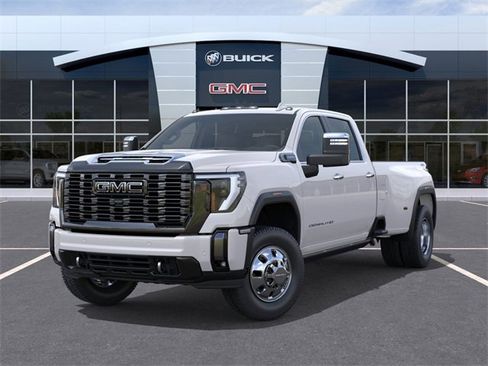 New 2025 GMC Sierra 3500 Denali Ultimate image 6