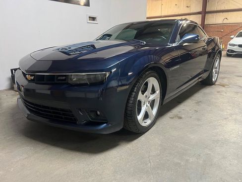 Used 2015 Chevrolet Camaro SS w/ RS Package RWD image 9