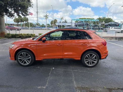 Used 2022 Audi Q3 2.0T Premium Plus w/ Premium Plus Package AWD/4WD image 3