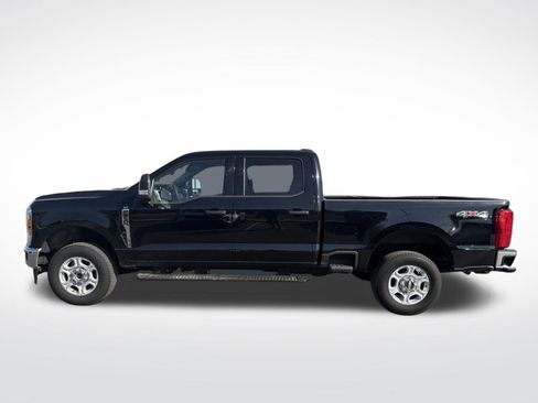Certified 2025 Ford F250 XLT AWD/4WD image 22