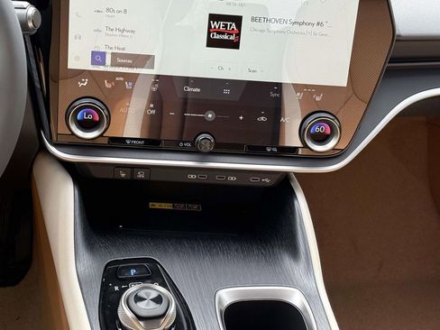 New 2026 Lexus RZ 450e Premium image 13