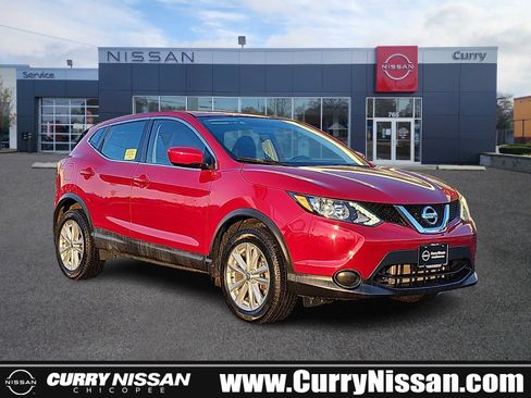 Used 2018 Nissan Rogue Sport S w/ S Appearance Package image 1