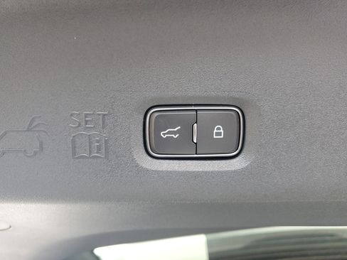 New 2025 Lincoln Navigator L Black Label image 36