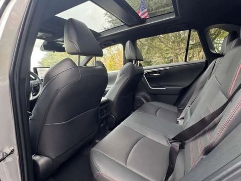 Used 2024 Toyota RAV4 XSE w/ Premium Package image 27