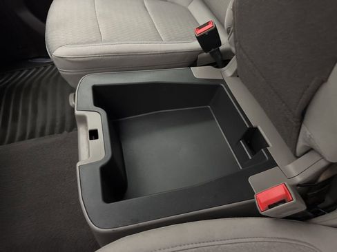 Used 2022 GMC Sierra 2500 SLE w/ SLE Convenience Package image 27