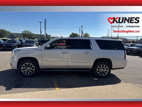 Used 2017 GMC Yukon XL Denali w/ Open Road Package image 6