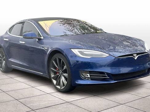 Used 2017 Tesla Model S 75 image 2