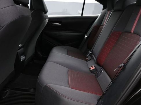 Used 2024 Toyota Corolla SE FWD image 11