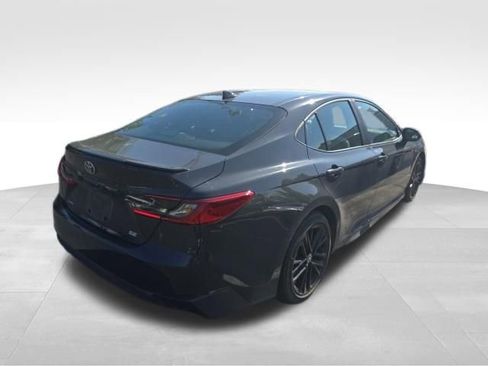 Used 2025 Toyota Camry SE w/ Multimedia Upgrade Package FWD image 8