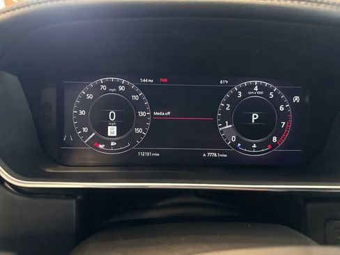 Used 2019 Land Rover Range Rover Velar R-Dynamic SE AWD/4WD image 46