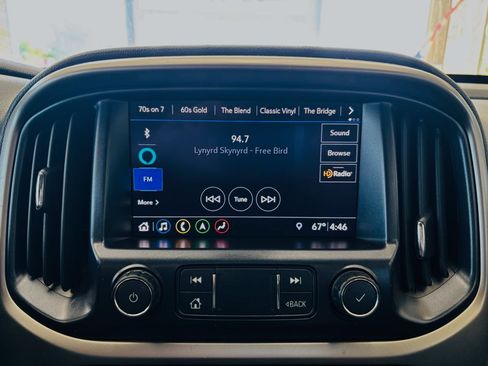 Used 2019 Chevrolet Colorado Z71 AWD/4WD image 48
