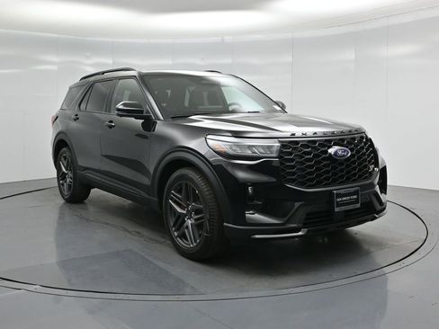 New 2026 Ford Explorer ST w/ Sun And Sound Package image 59