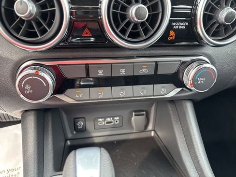 New 2025 Nissan Sentra SV image 15