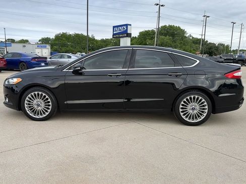 Used 2016 Ford Fusion Titanium FWD image 10