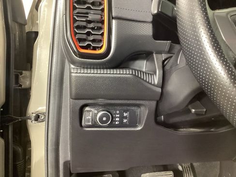 Certified 2025 Ford Ranger Raptor AWD/4WD image 13