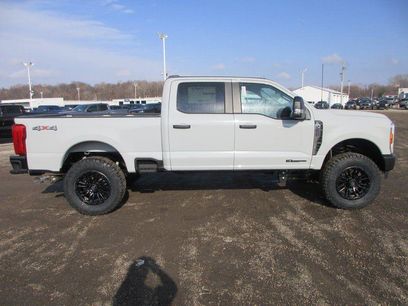 New 2026 Ford F250 XL w/ XL Off-Road Package